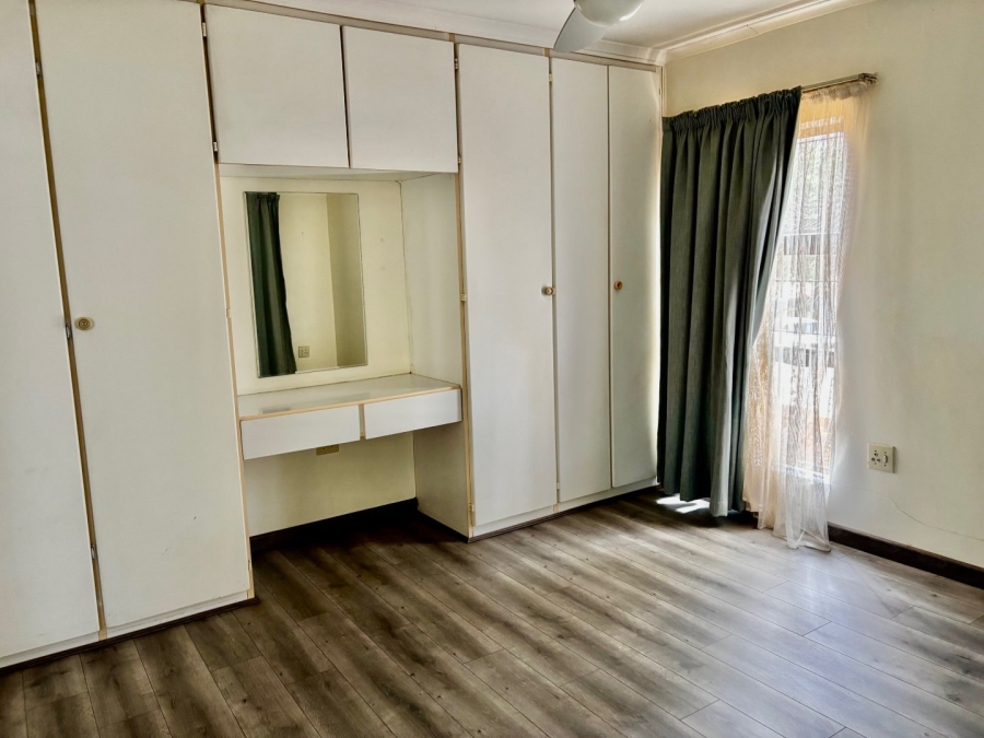 3 Bedroom Property for Sale in Flamwood North West